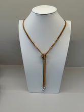 VIRTUE MEDIUM CURB KNOTTED NECKLACE W/MINI PEARLS