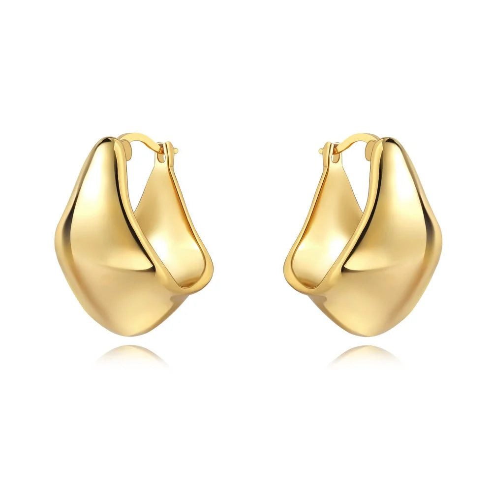 SAHIRA CARSON HOOP EARRING