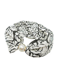 GS PEARL MAGNET SCARF NECKLACE
