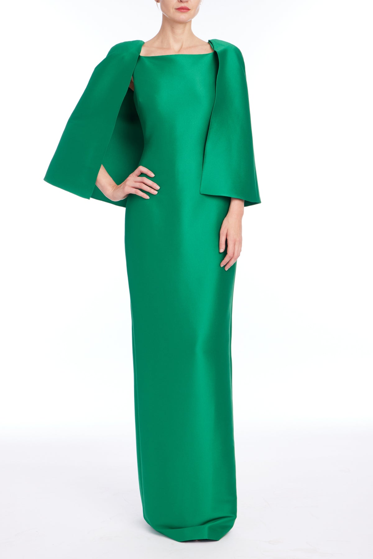 BADGLEY MISCHKA CAPE GOWN